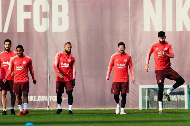 范子铭27+11首钢负福建 孙铭徽17分广厦胜同曦